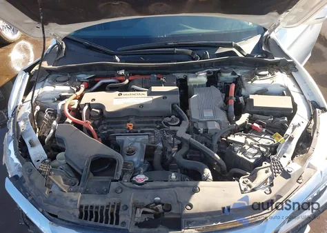 2017 Honda Accord Hybrid Touring z USA, uszkodzony, nr VIN JHMCR6F7XHC007900